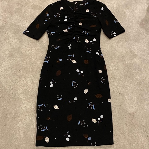 Country Road printed dress in black - Picture 2 of 4
